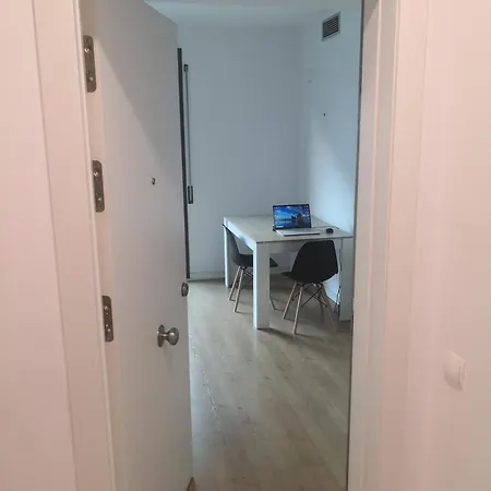 Bonito En Pleno Centro De *