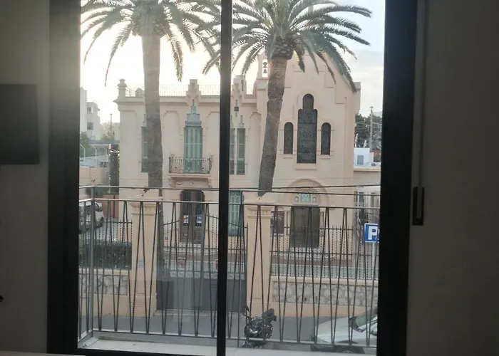 Bonito En Pleno Centro De Sitges